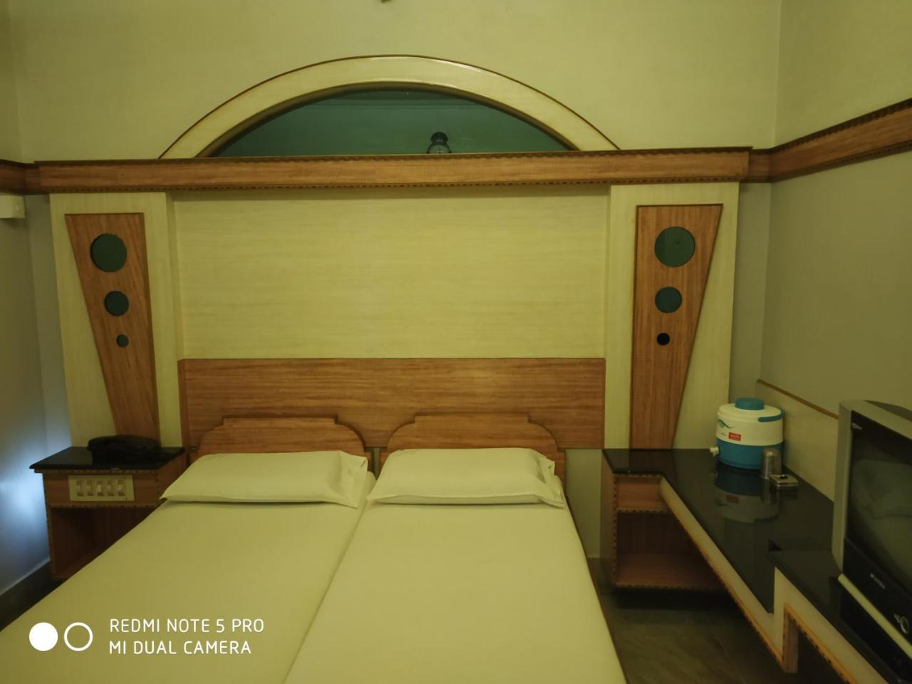 Krishna Lodge Tiruchirappalli Exterior foto